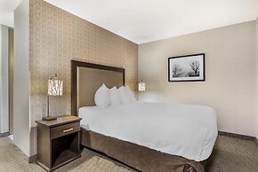 Best Western Plus Country Meadows Inn