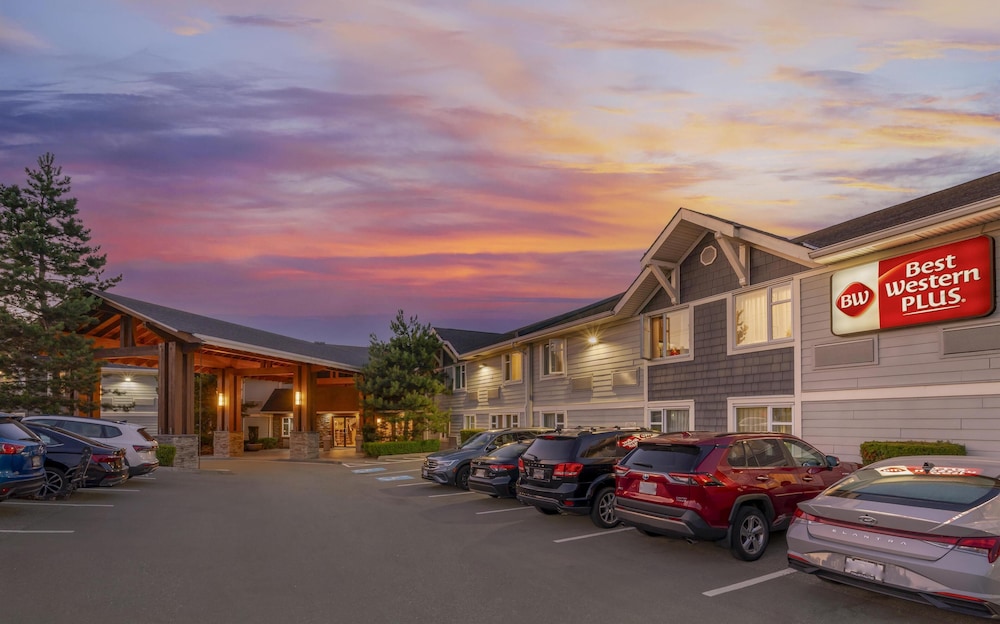 Best Western Plus Country Meadows Inn