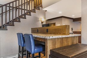Best Western Plus Country Meadows Inn