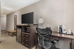 Best Western Plus Country Meadows Inn
