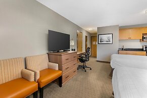 Best Western Plus Country Meadows Inn