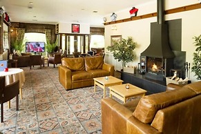 Parkway Hotel & Spa
