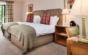 Parkway Hotel & Spa