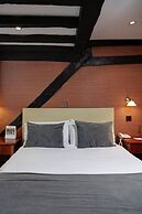 The Rose and Crown Hotel – Tonbridge