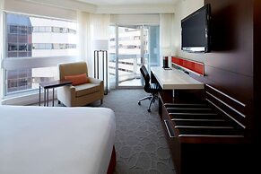 Delta Hotels by Marriott Montreal