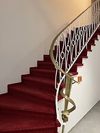 Hotel Palm Premium