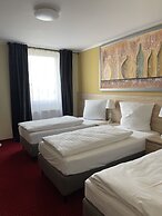 Hotel Palm Premium