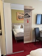 Hotel Palm Premium