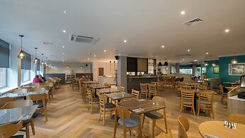 Holiday Inn Swindon by IHG