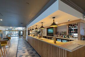 Holiday Inn Swindon by IHG
