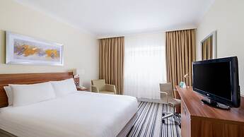 Holiday Inn Swindon by IHG