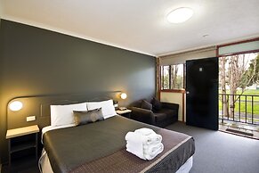 Lorne Coachman Inn