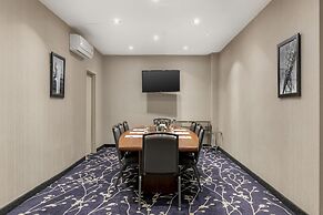 Best Western Plus Waterfront Hotel