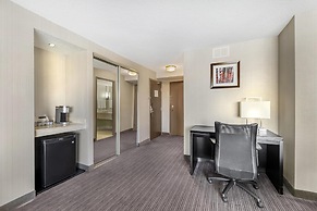 Best Western Plus Waterfront Hotel