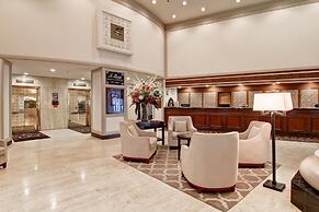 Chateau Lacombe Hotel