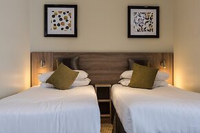 Phoenix Hotel