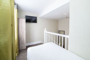 Phoenix Hotel