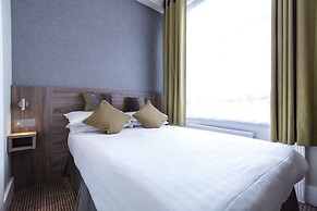 Phoenix Hotel
