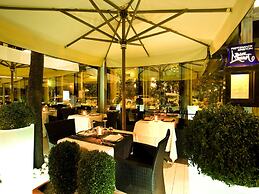 Hotel Savoy