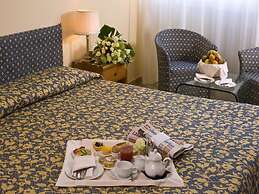 Hotel Savoy