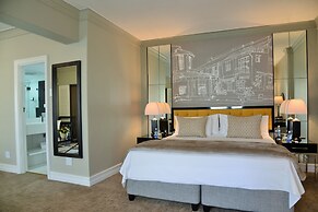 Capetonian Hotel