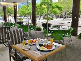 Capetonian Hotel