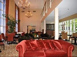 Cupertino Hotel