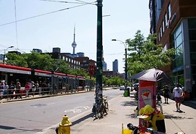 Alexandra Hotel