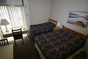 Alexandra Hotel