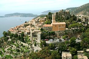 Chateau Eza