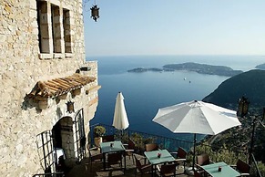 Chateau Eza