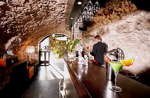 Chateau Eza