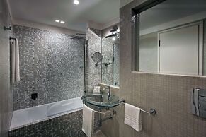 Hotel Paradiso, BW Signature Collection