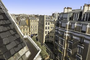 Hôtel de Neuve Le Marais by Happyculture