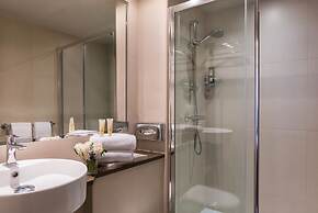Hôtel de Neuve Le Marais by Happyculture