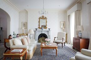 The Hotel Windsor