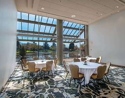 Coast Chilliwack Hotel by APA
