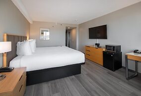 Coast Chilliwack Hotel by APA
