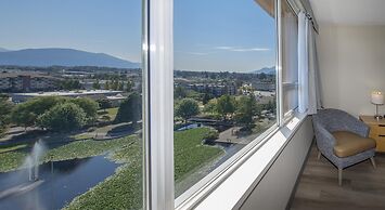 Coast Chilliwack Hotel by APA