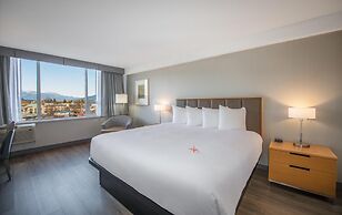 Coast Chilliwack Hotel by APA