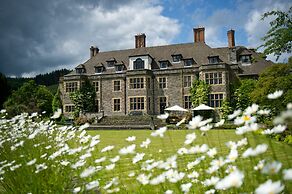 Llangoed Hall