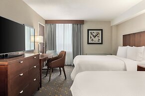 Holiday Inn Oakville Centre by IHG