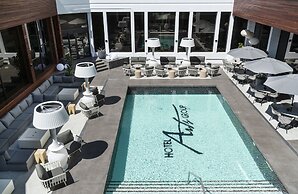Hotel Arts