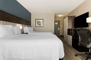 Best Western Plus Chocolate Lake Hotel