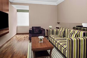 Radisson Blu Hotel and Convention Centre, Riyadh Minhal