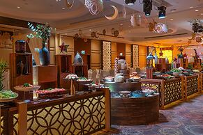 Radisson Blu Hotel and Convention Centre, Riyadh Minhal