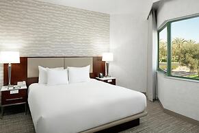 DoubleTree Suites by Hilton Phoenix
