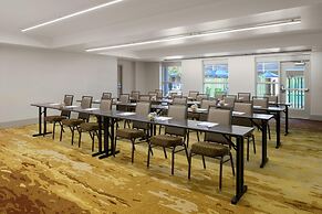 DoubleTree Suites by Hilton Phoenix