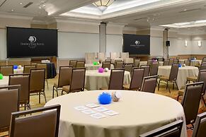 DoubleTree Suites by Hilton Phoenix
