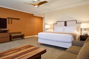 OUTRIGGER Kaanapali Beach Resort
